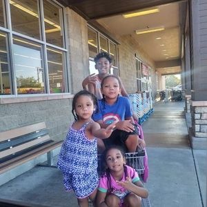 Meet your Posher, Red